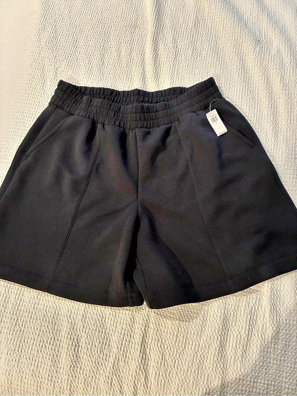 Old Navy High-Rise Bounce Fleece Athletic Shorts Black XL NWT